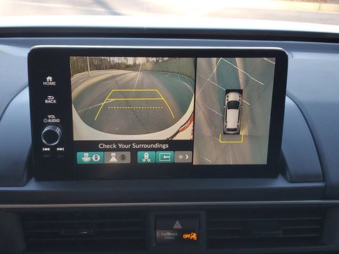 Used 2023 Honda Pilot Elite image 26