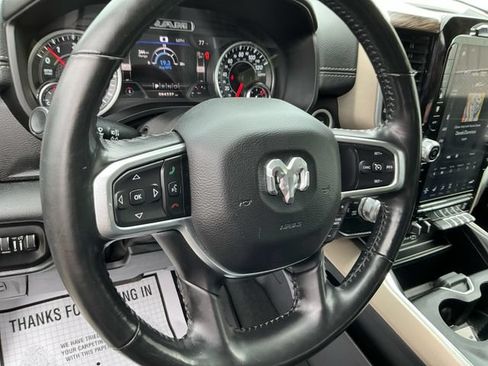 Used 2020 RAM 1500 Laramie AWD/4WD image 27