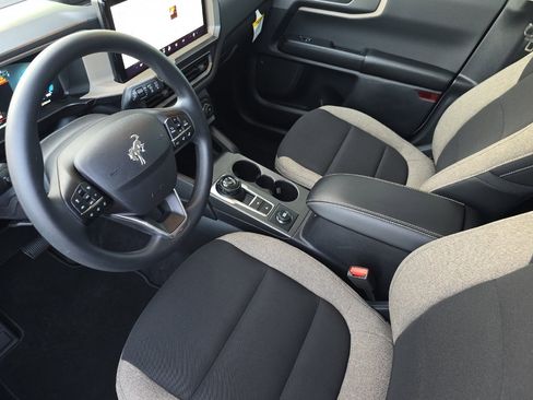 Used 2025 Ford Bronco Sport Big Bend image 9