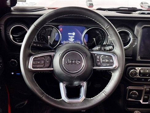 Used 2022 Jeep Wrangler Unlimited Sahara w/ Cold Weather Group image 13