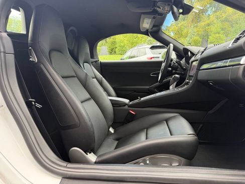 Certified 2017 Porsche 718 Boxster S RWD image 22