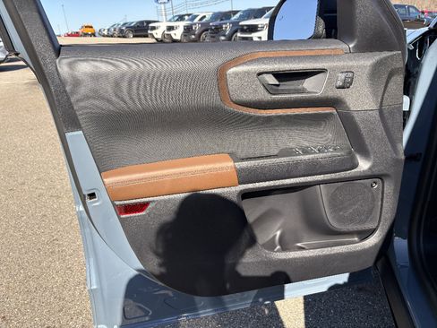 New 2026 Ford Bronco Sport Outer Banks image 28