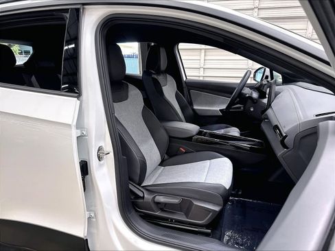 Used 2023 Volkswagen ID.4 Pro AWD/4WD image 32