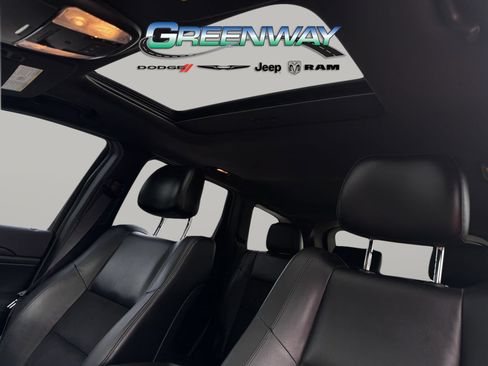 Used 2015 Jeep Grand Cherokee Altitude RWD image 18
