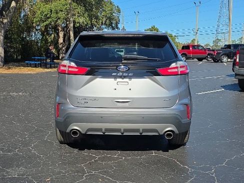 Certified 2022 Ford Edge Titanium image 11