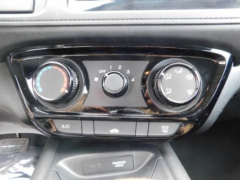 Used 2016 Honda HR-V LX image 13