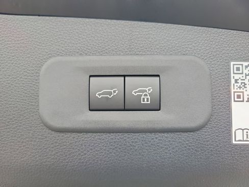 New 2026 Toyota Crown Signia image 10