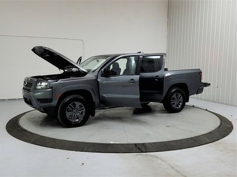New 2026 Nissan Frontier SV w/ SV Convenience Package image 11