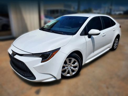 Used 2021 Toyota Corolla LE FWD image 6