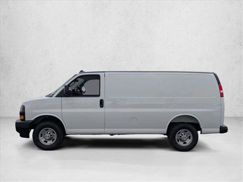 New 2025 Chevrolet Express 2500 image 5