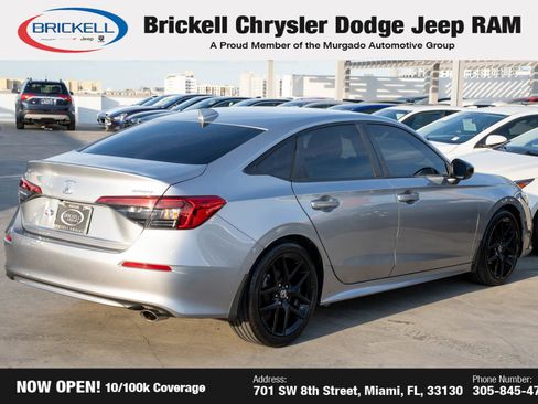 Used 2023 Honda Civic Sport image 5