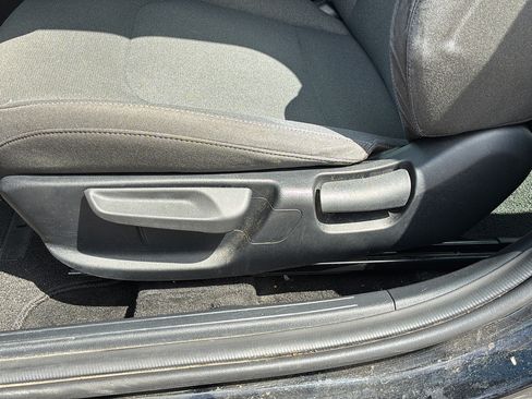 Used 2025 Kia K4 FWD image 14