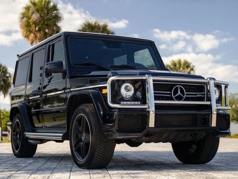 Used 2016 Mercedes-Benz G 63 AMG 4MATIC image 2