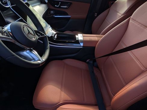 New 2026 Mercedes-Benz GLC 300 300 image 17