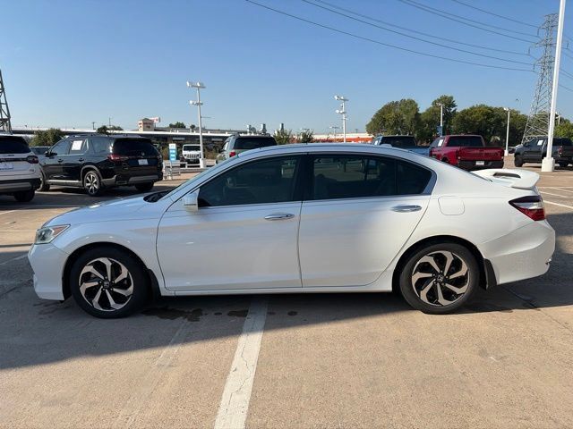 Used 2017 Honda Accord EX-L image 3