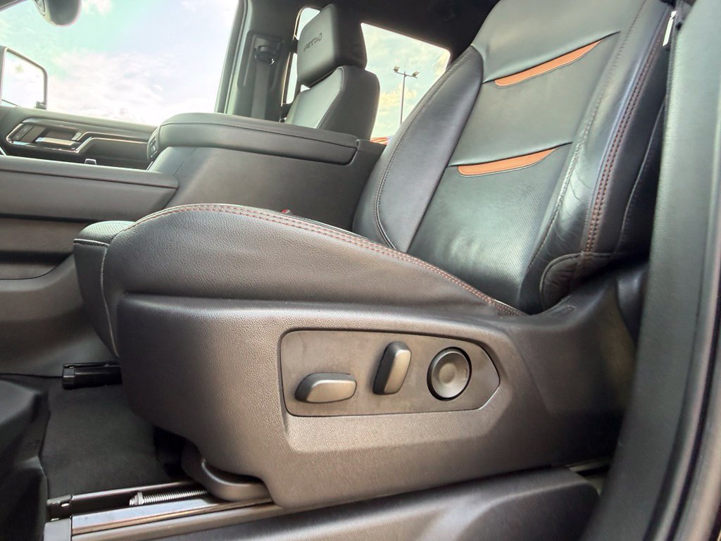 Used 2024 GMC Sierra 2500 AT4 w/ AT4 Premium Plus Package AWD/4WD image 26