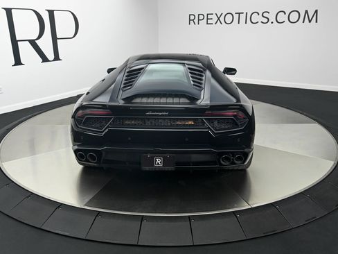 Used 2016 Lamborghini Huracan LP 580-2 RWD image 8