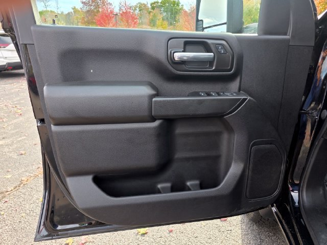 Used 2023 Chevrolet Silverado 2500 Custom w/ Infotainment Package AWD/4WD image 18