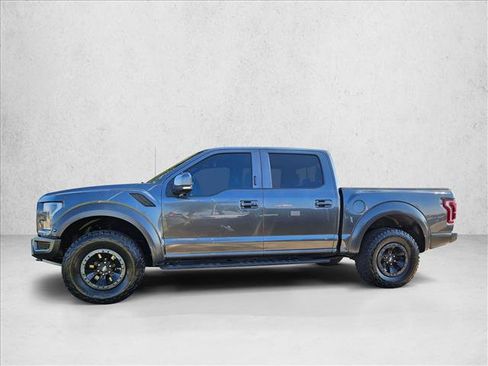 Used 2018 Ford F150 Raptor w/ Equipment Group 802A Luxury image 9