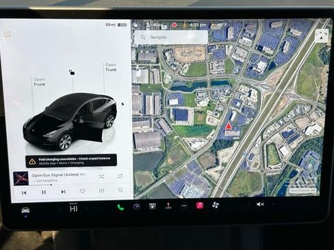 Used 2023 Tesla Model Y Long Range image 13