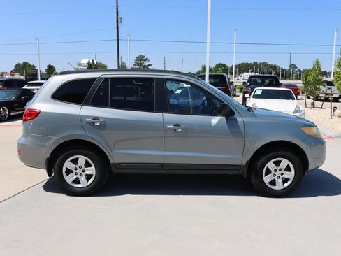 Used 2009 Hyundai Santa Fe GLS image 7