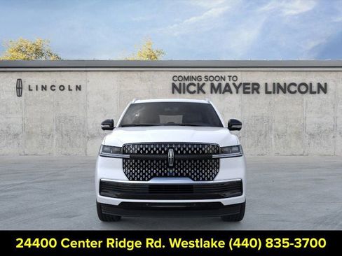 New 2026 Lincoln Navigator L Reserve AWD/4WD image 6