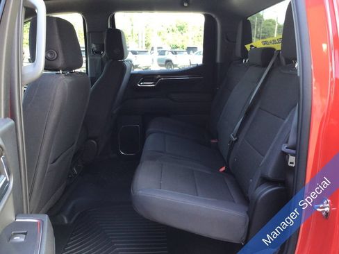 Used 2024 Chevrolet Silverado 1500 LT AWD/4WD image 34