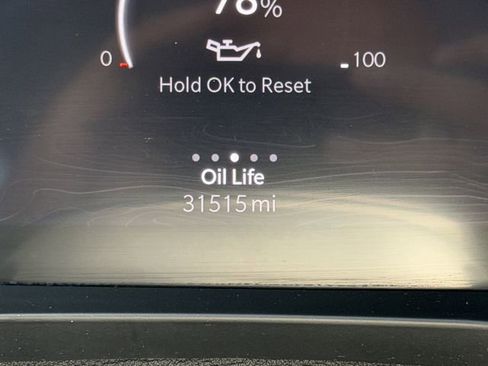 Used 2024 Jeep Grand Cherokee L Limited w/ Black Appearance Package image 30