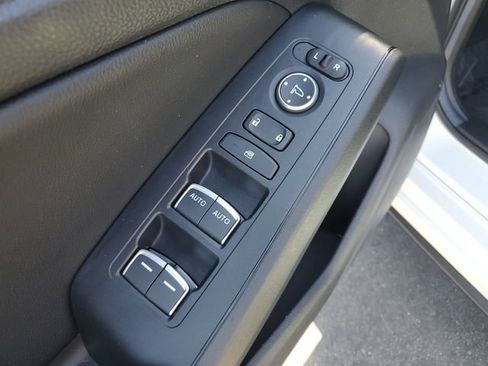 Certified 2024 Honda Civic EX-L image 19
