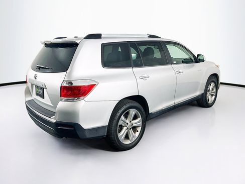 Used 2013 Toyota Highlander Limited FWD image 9