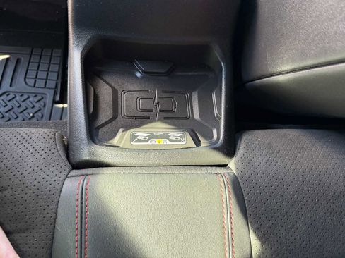 Used 2018 Chevrolet Camaro ZL1 RWD image 28