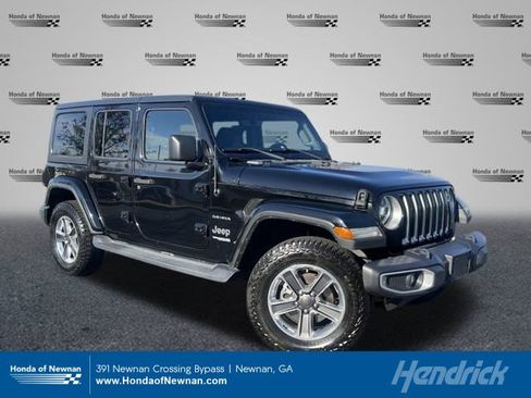 Used 2018 Jeep Wrangler Unlimited Sahara image 1