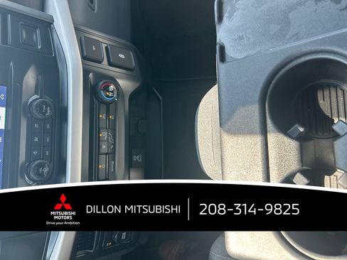 Used 2022 Ford F150 XLT AWD/4WD image 4