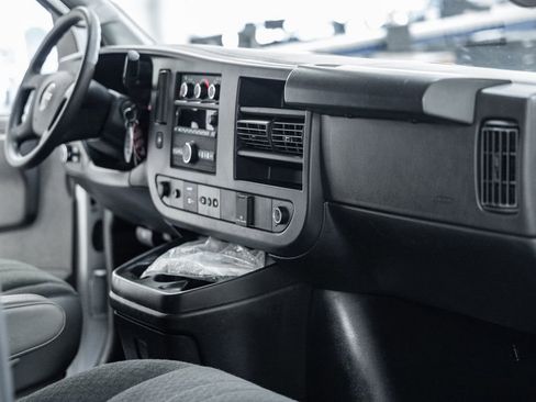 Used 2024 GMC Savana 2500 w/ Driver Convenience Package image 22