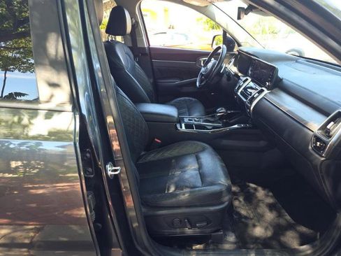 Used 2021 Kia Sorento SX Prestige image 11