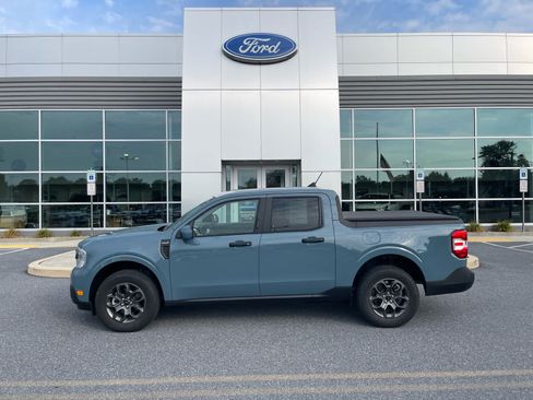 Used 2023 Ford Maverick XLT w/ XLT Luxury Package FWD image 1