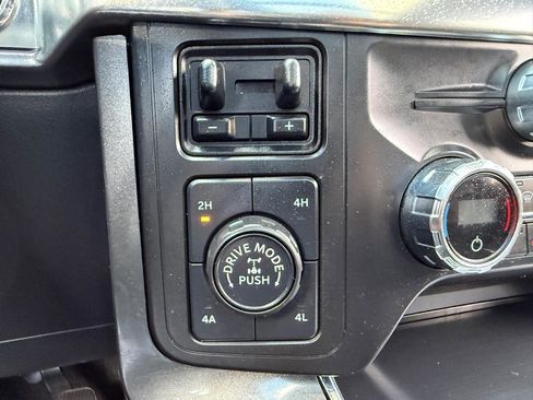 Used 2021 Ford F150 Lariat w/ Equipment Group 502A High AWD/4WD image 20