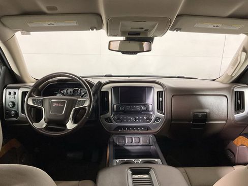 Used 2018 GMC Sierra 1500 SLT AWD/4WD image 23