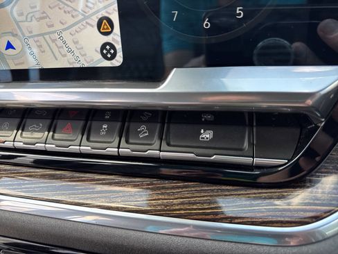 Used 2023 GMC Sierra 1500 Elevation w/ Preferred Package image 28