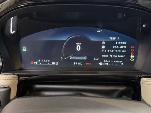 Used 2022 Lincoln Corsair Reserve image 16