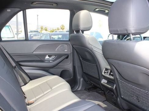 Used 2021 Mercedes-Benz GLE 350 image 7