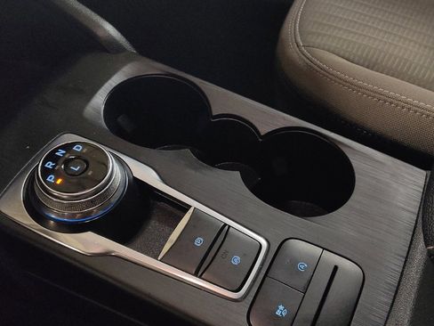 Used 2021 Ford Escape S image 26