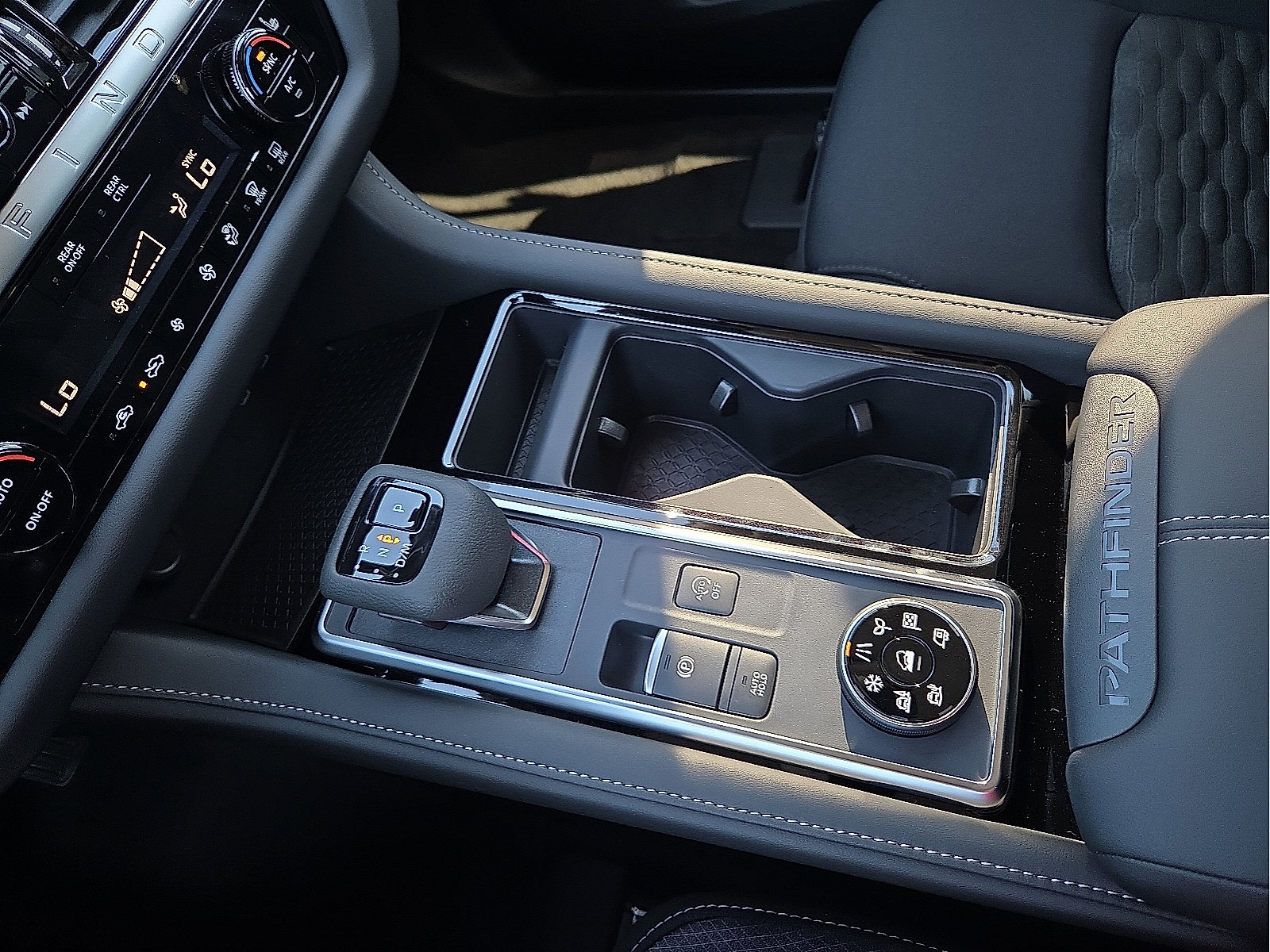 New 2026 Nissan Pathfinder SV AWD/4WD image 25