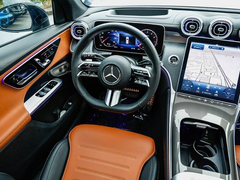 Certified 2023 Mercedes-Benz GLC 300 image 14