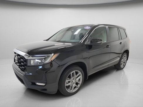 Used 2023 Honda Passport EX-L image 8