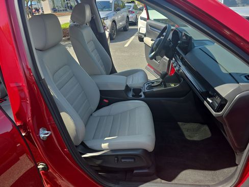 Used 2024 Honda CR-V EX-L image 10