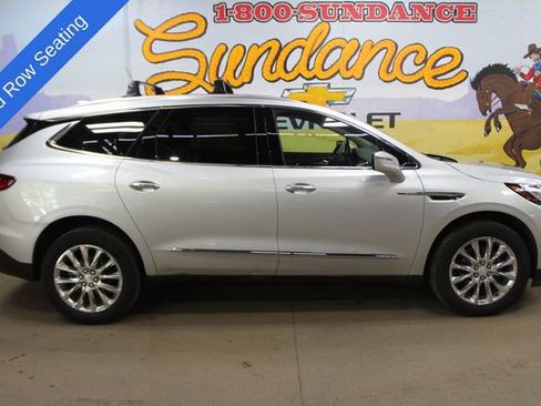 Used 2021 Buick Enclave Essence w/ Sound and Sites Package FWD image 1