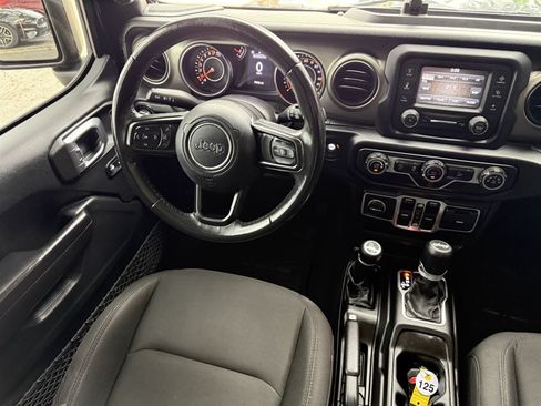 Used 2019 Jeep Wrangler Unlimited Sport S AWD/4WD image 21