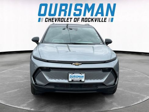 New 2026 Chevrolet Equinox EV LT image 8