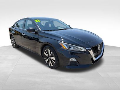 Used 2021 Nissan Altima 2.5 SV
